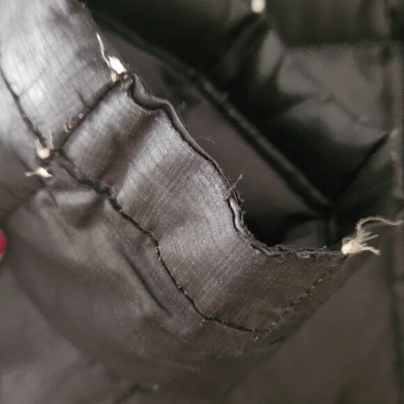 The North Face hip length jacket 600 - Picture 8 of 8